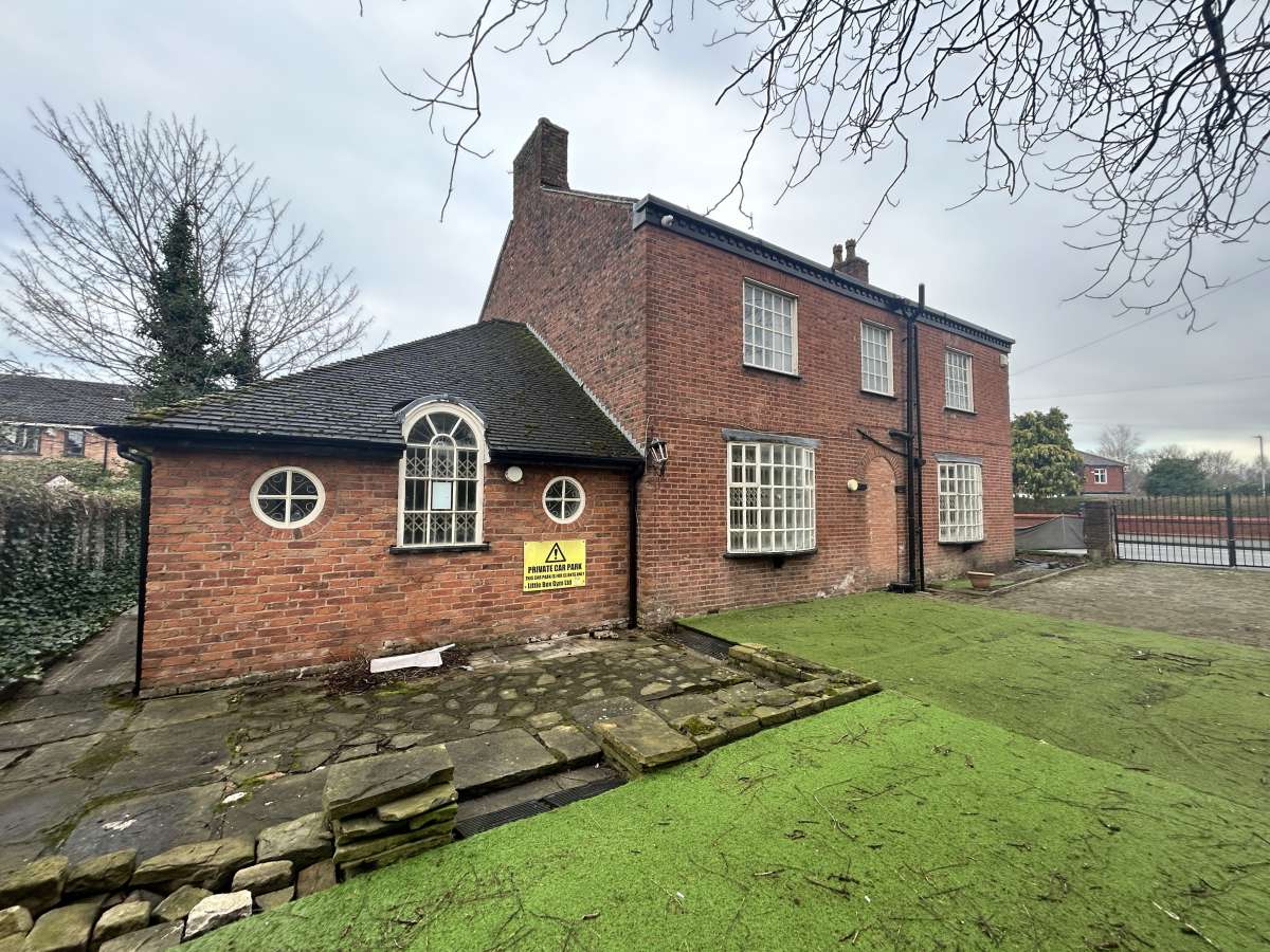 Retail/Shop in Chorlton - photo 2