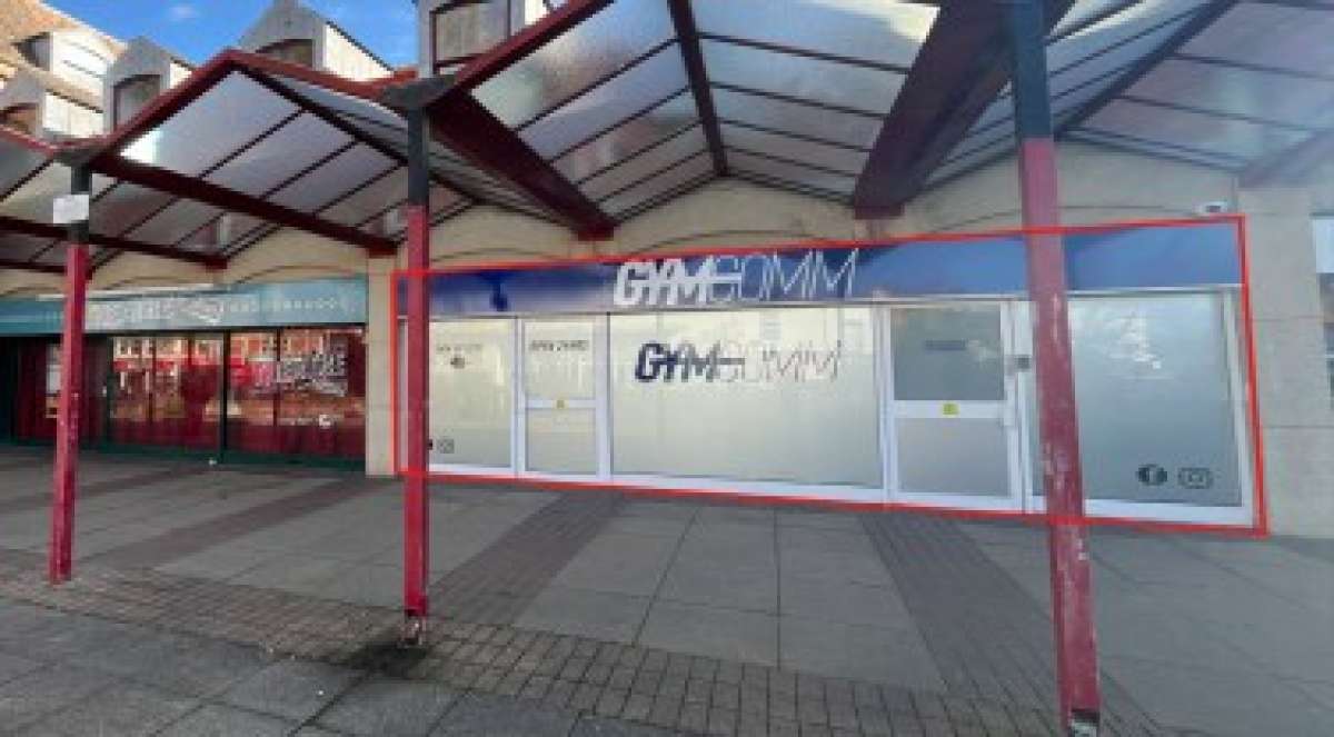 Retail/Shop in Clevedon - photo 2