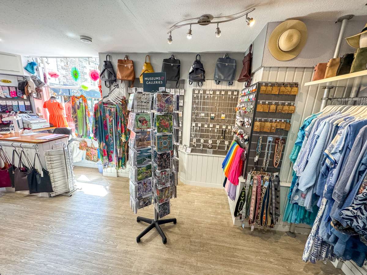 Retail/Shop in Mevagissey - photo 4