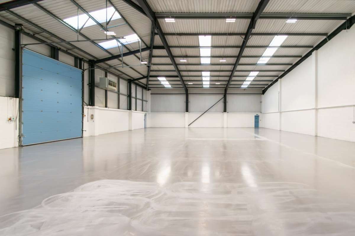 Retail/Shop in Poole - photo 3