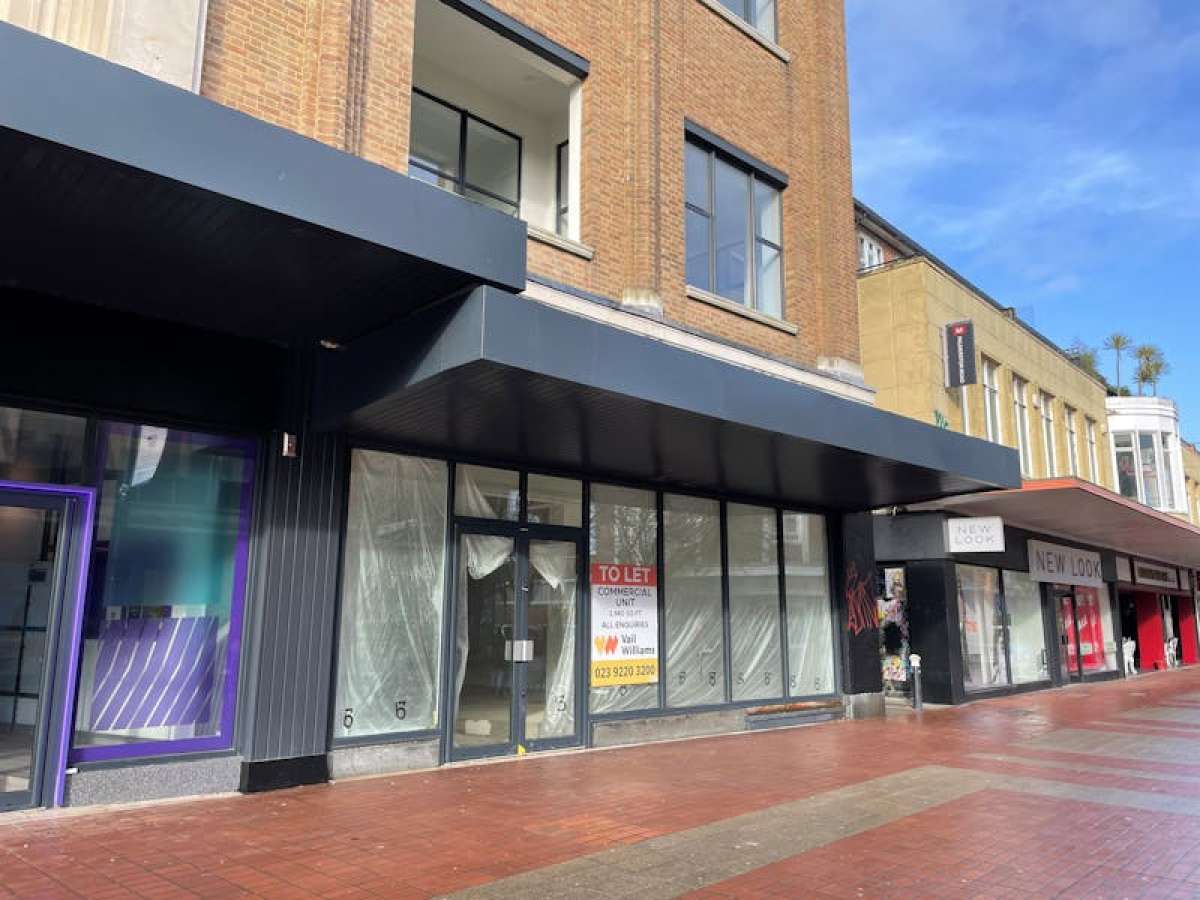 Retail/Shop in Southsea - photo 3