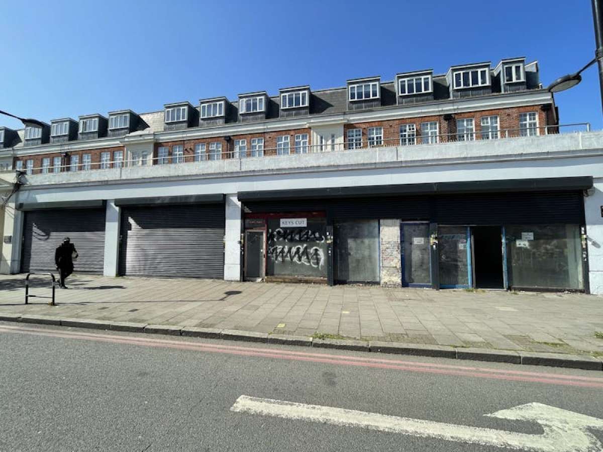 Retail in Holloway