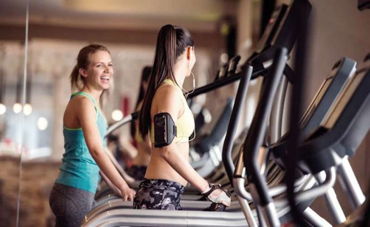 Retail/Shop in London - photo 2