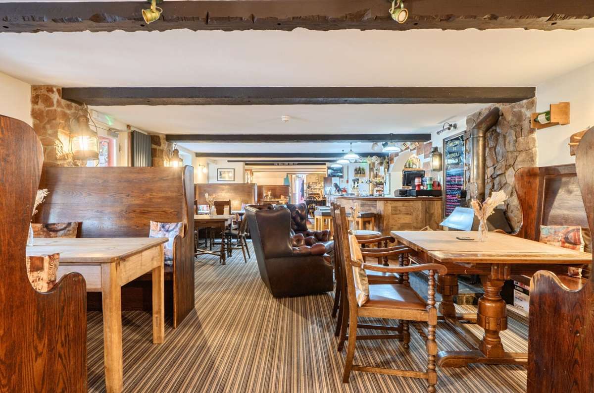 Retail/Shop in Falmouth - photo 4