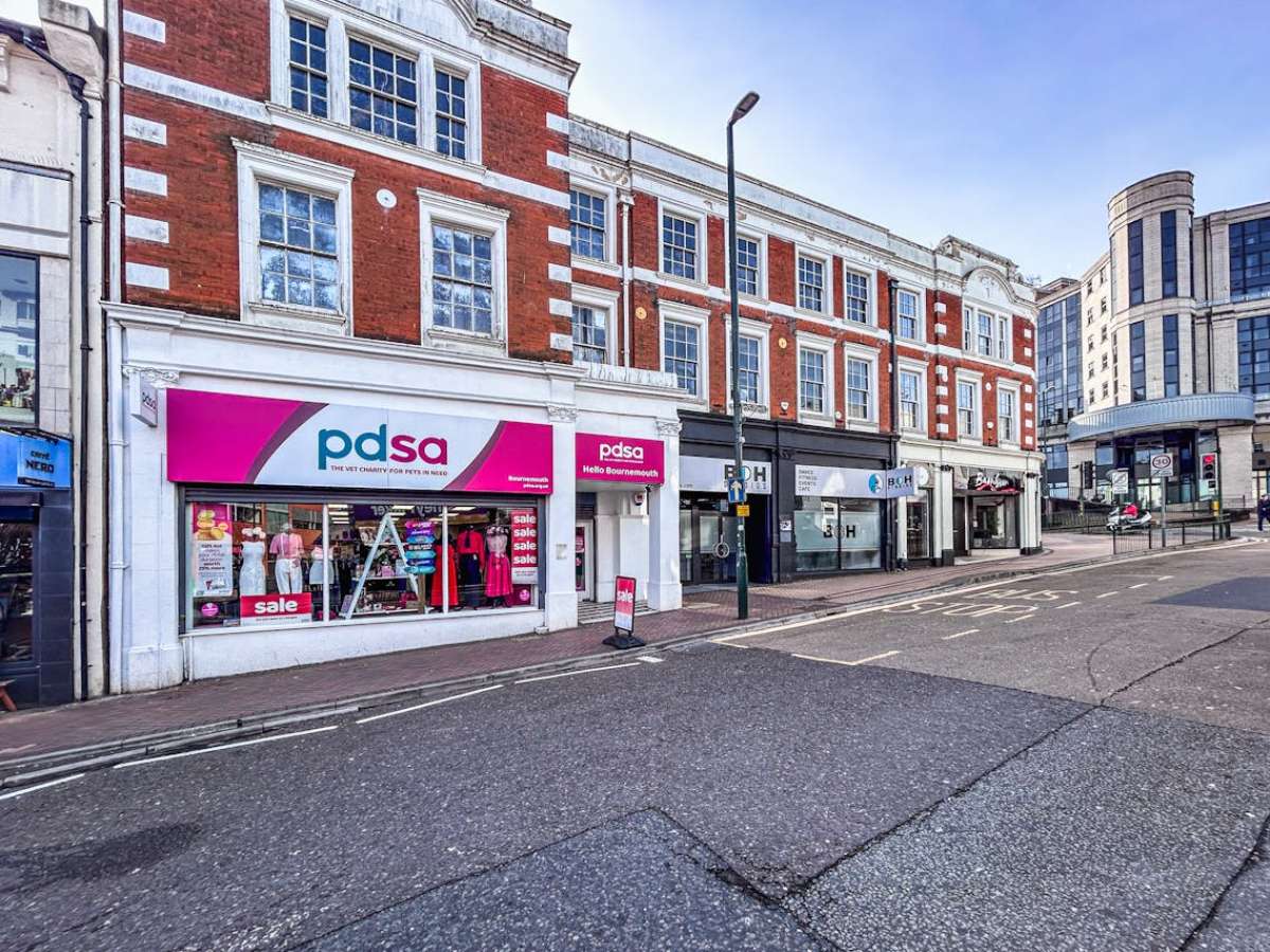 Retail/Shop in Bournemouth - photo 4