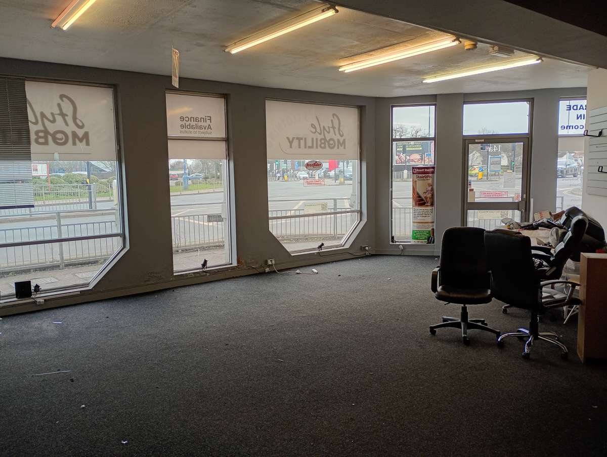 Retail/Shop in Great Yarmouth - photo 2