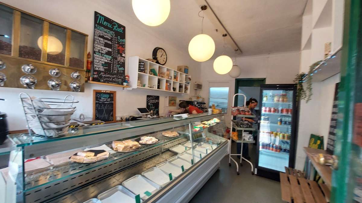 Retail/Shop in Edinburgh - photo 3