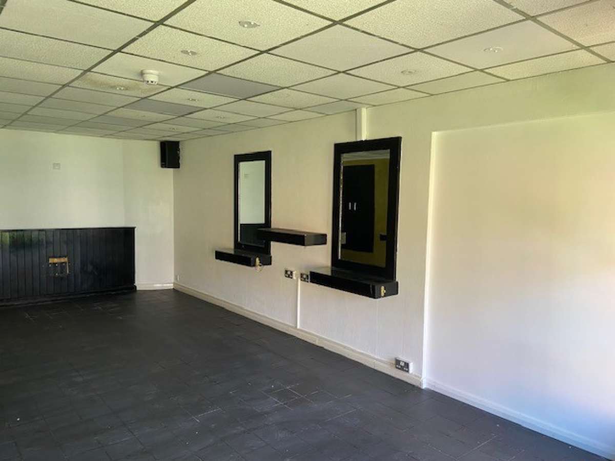 Retail/Shop in Great Yarmouth - photo 2