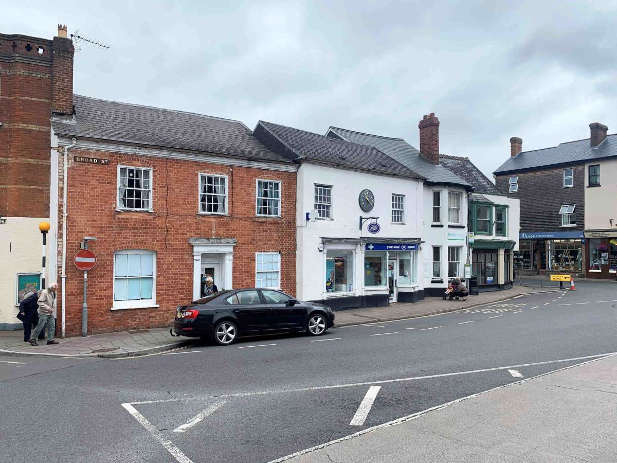 Retail/Shop in Ottery St Mary - photo 2