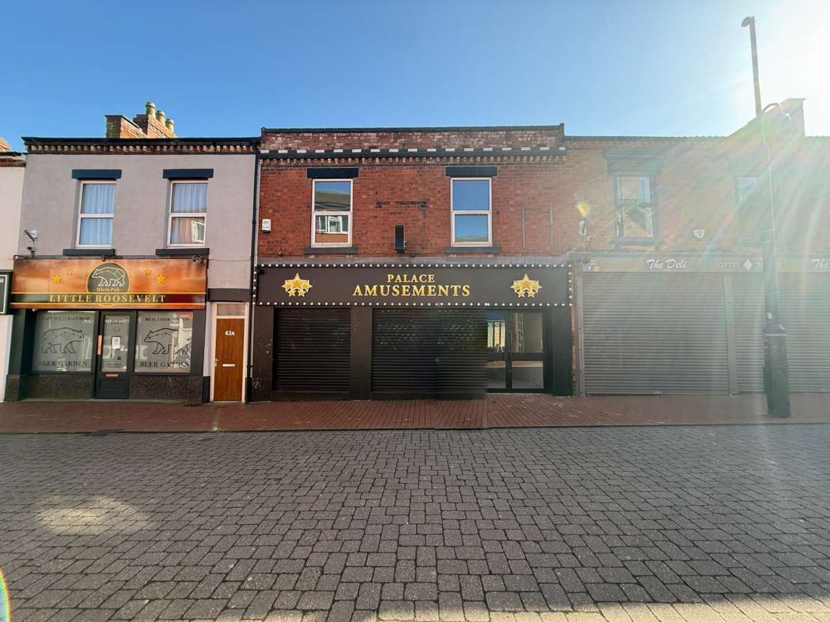 Retail in Ripley