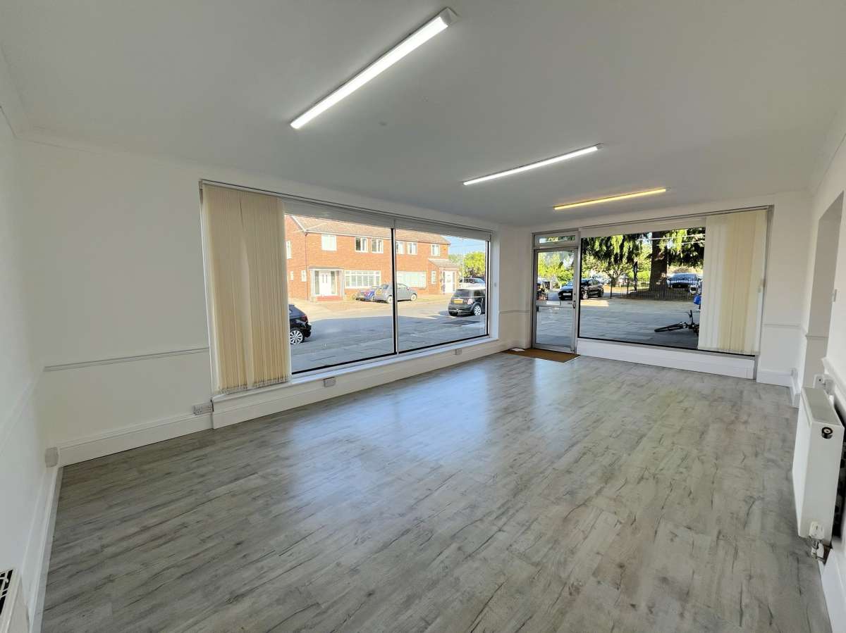 Retail/Shop in Bicknacre - photo 3