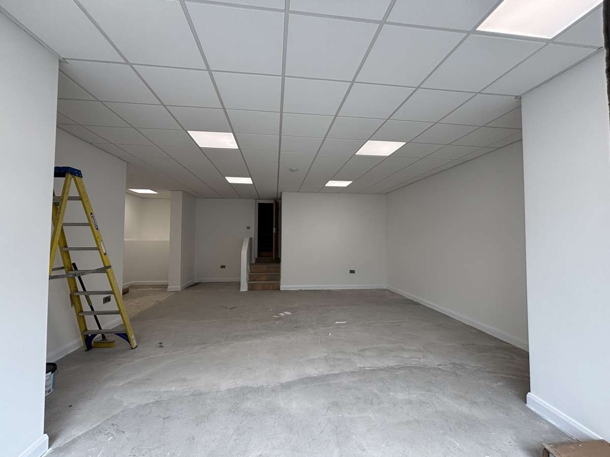 Retail/Shop in Sowerby Bridge - photo 3