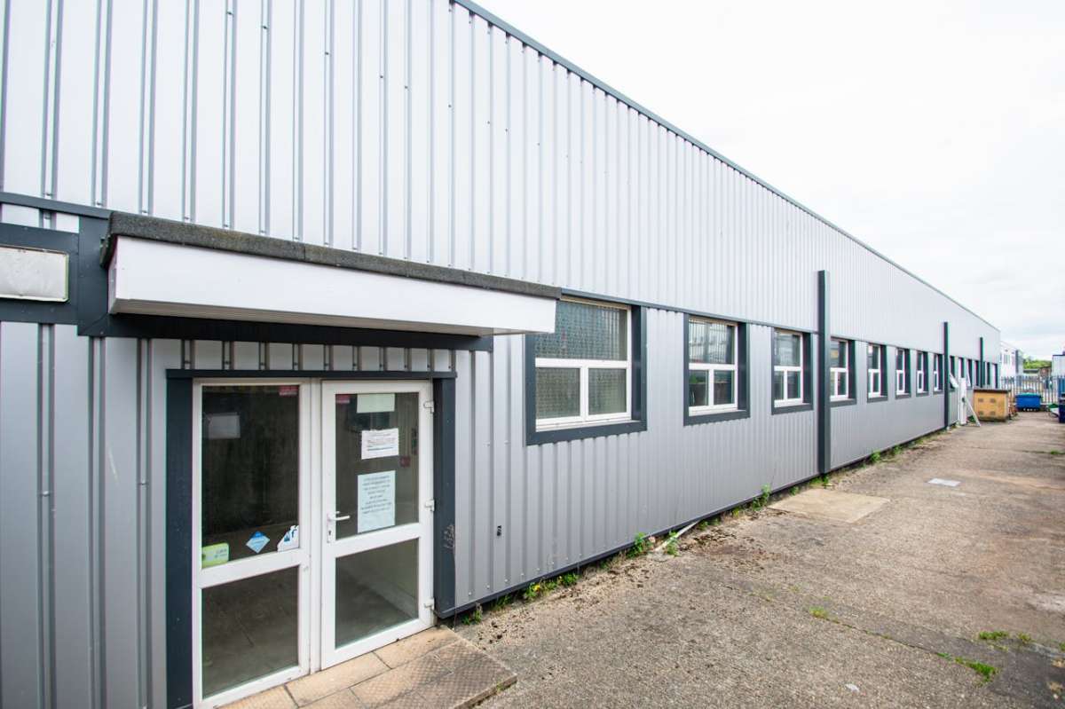 Retail in Poole
